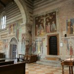 Левая неф верхней церкви с фресками